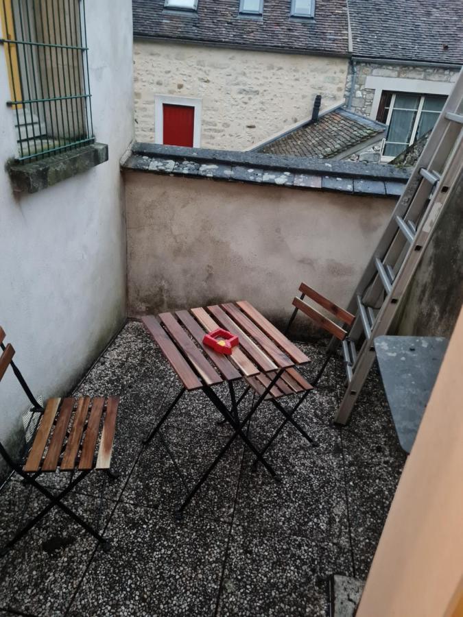 Deux Pieces Terrasse Leilighet Moret-sur-Loing Eksteriør bilde
